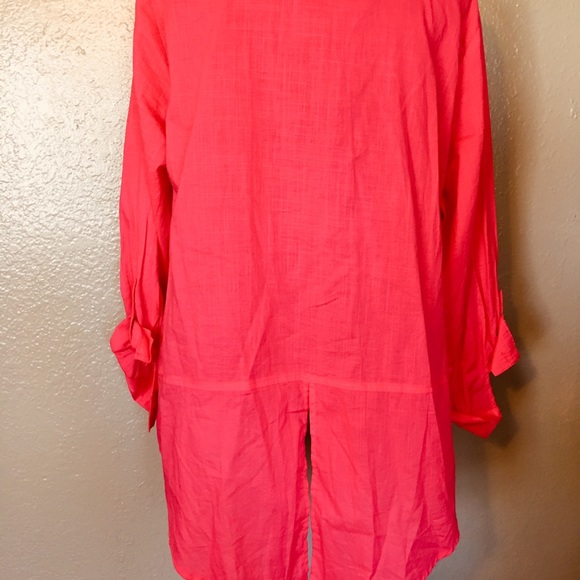 Hot pink button down - Picture 2 of 2